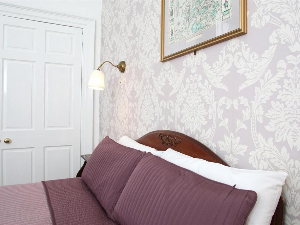 Glasgow City Charlotte Service Aparments Room photo
